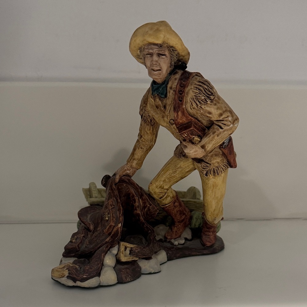 VINTAGE Western Cowboy Figurine Pony Express Rider, American Heritage Collection